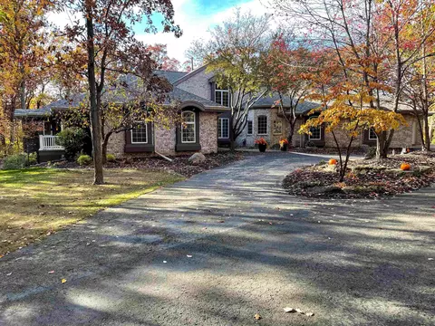 n7448 Niagara Lane, Fond Du Lac, WI 54937
