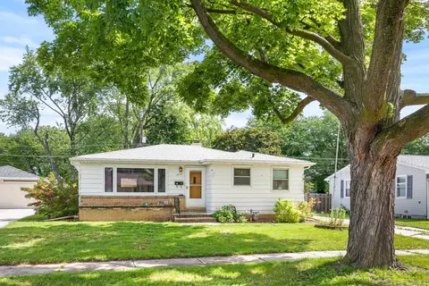 1636 Nancy Ave, Green Bay, WI 54303