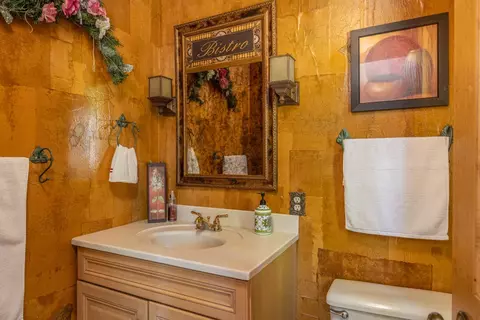 1808 S Bluemound Dr, Appleton, WI 54914 photo 25