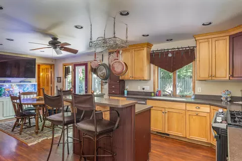 1808 S Bluemound Dr, Appleton, WI 54914 photo 16