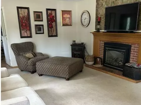 1808 S Bluemound Dr, Appleton, WI 54914 photo 10