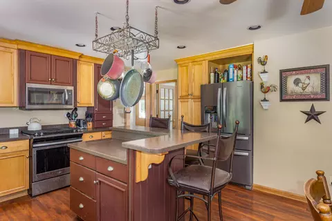 1808 S Bluemound Dr, Appleton, WI 54914 photo 17