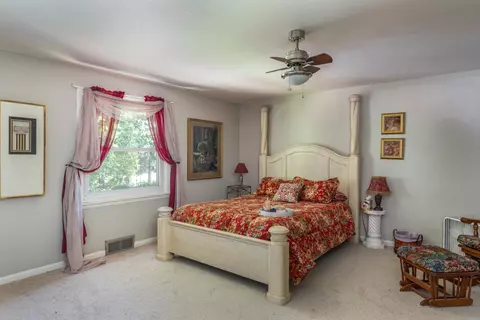 1808 S Bluemound Dr, Appleton, WI 54914 photo 32
