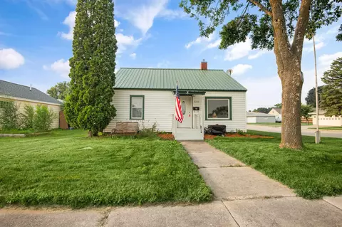 2200 15th Ave, Menominee, MI 49858