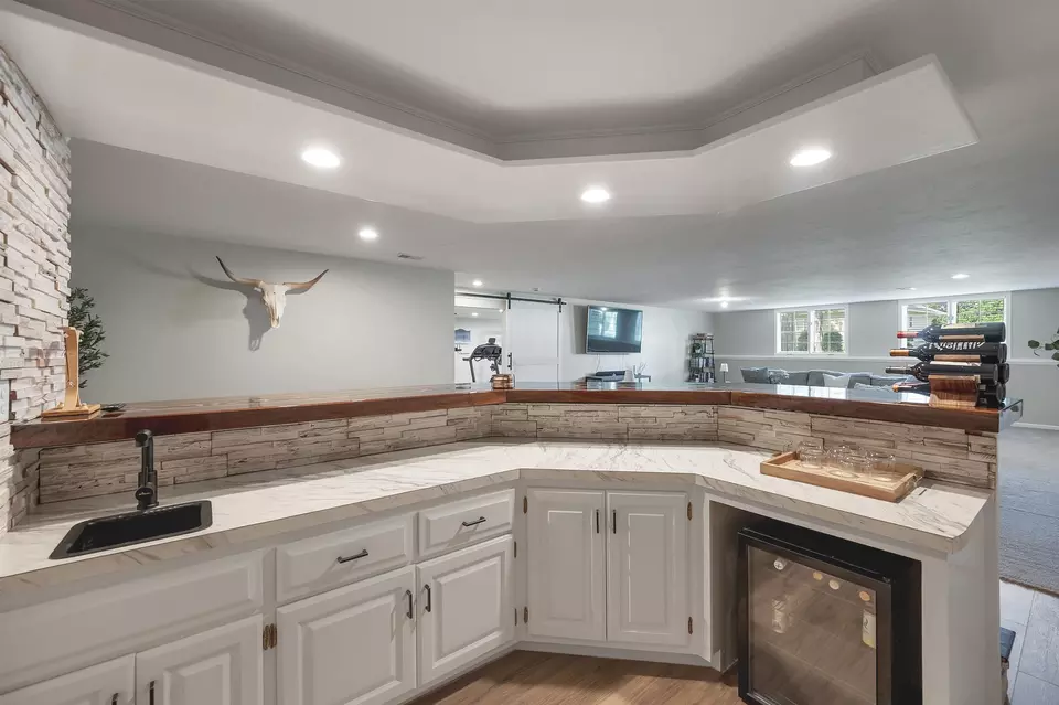 Other - 470 Earnhardt Ct, Green Bay, WI 54311 photo 7 of 12