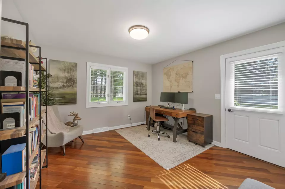 Other - 470 Earnhardt Ct, Green Bay, WI 54311 photo 4 of 12