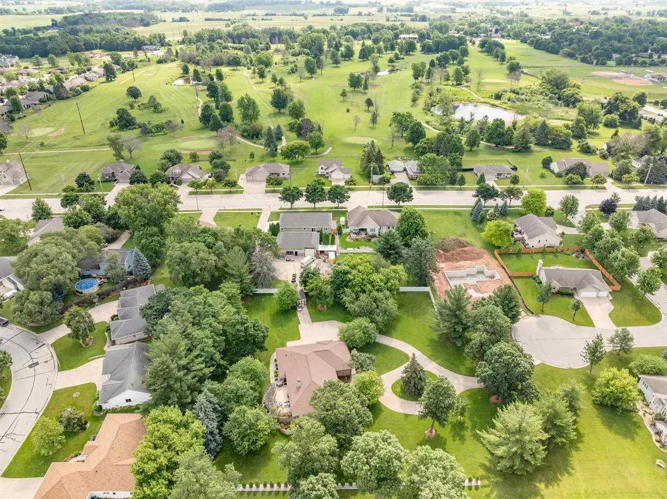 View/Area - 470 Earnhardt Ct, Green Bay, WI 54311 photo 3 of 3