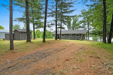 n16710 North Lake Lane, Pembine, WI 54156