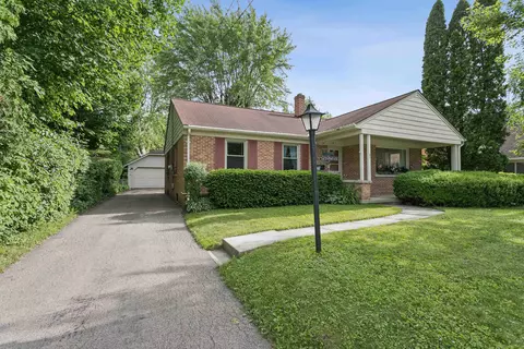 25 W Grand St, Chilton, WI 53014