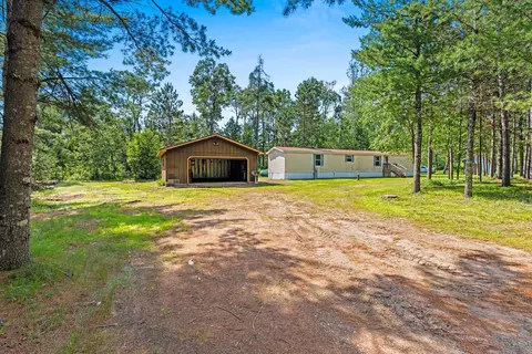 n9351 Deer Lake Road, Crivitz, WI 54114