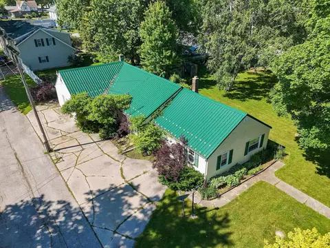 View/Area - 1320 State St, Algoma, WI 54201 photo 2 of 10