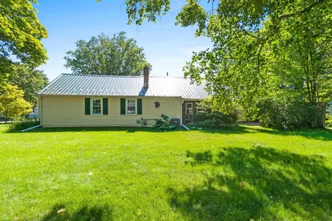 Exterior - 1320 State St, Algoma, WI 54201 photo 2 of 20