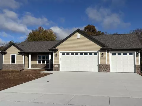 n1893 Medina Drive, Greenville, WI 54942