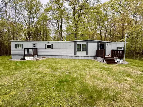 W14356 Killdeer Lane, Silver Cliff, WI 54104