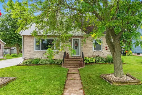 533 Madison St, Reedsville, WI 54230