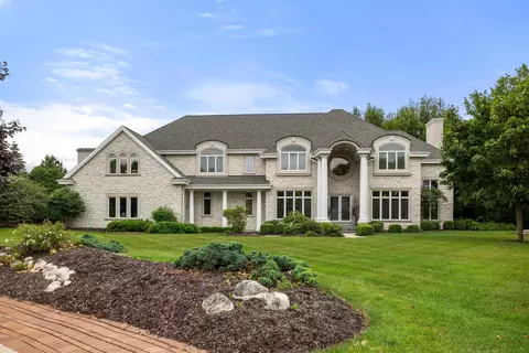 4302 Sawgrass Ct, Oneida, WI 54155