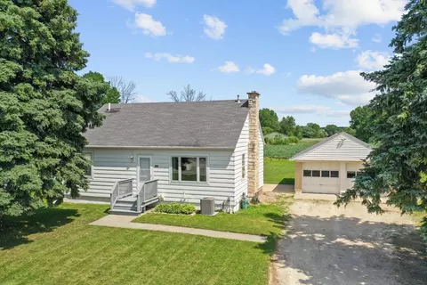 2989 Monroe Rd, De Pere, WI 54115