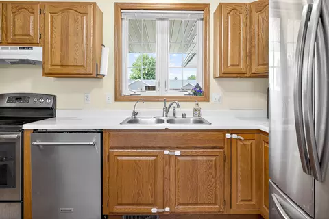 w5561 Amy Avenue, Appleton, WI 54915 photo 3