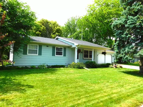 309 Woodside St, Rosendale, WI 54974