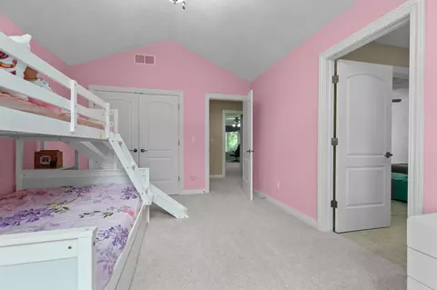 Bedroom - 227 E Morning Glory Dr, Appleton, WI 54913 photo 4 of 8