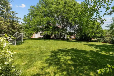 Exterior - 227 E Morning Glory Dr, Appleton, WI 54913 photo 5 of 15