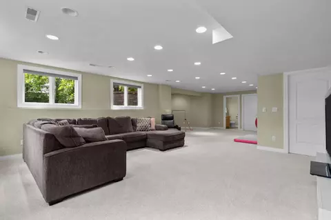 Living - 227 E Morning Glory Dr, Appleton, WI 54913 photo 4 of 6