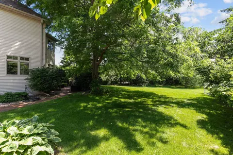 Exterior - 227 E Morning Glory Dr, Appleton, WI 54913 photo 4 of 15