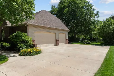 Exterior - 227 E Morning Glory Dr, Appleton, WI 54913 photo 14 of 15