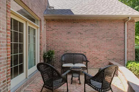 Exterior - 227 E Morning Glory Dr, Appleton, WI 54913 photo 1 of 15