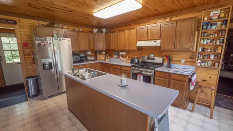 Kitchen - 1603 Apache Dr, Nekoosa, WI 54457 photo 1 of 3