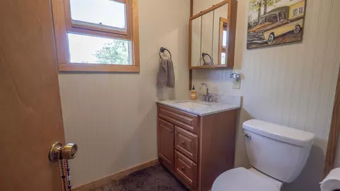 Bath - 1603 Apache Dr, Nekoosa, WI 54457 photo 2 of 2