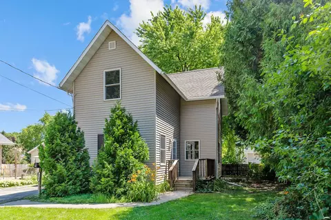 814 S Mason St, Appleton, WI 54914