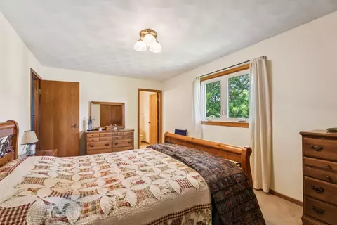 Bedroom - 1601 S Irma St, Appleton, WI 54915 photo 6 of 6