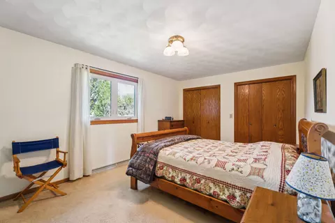 Bedroom - 1601 S Irma St, Appleton, WI 54915 photo 5 of 6