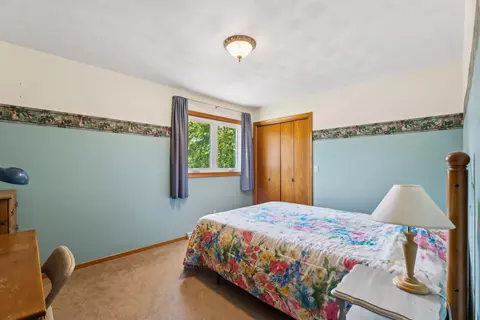 Bedroom - 1601 S Irma St, Appleton, WI 54915 photo 3 of 6