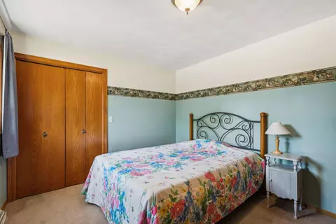 Bedroom - 1601 S Irma St, Appleton, WI 54915 photo 4 of 6