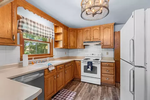 500 W Sunset Ave, Appleton, WI 54911 photo 21