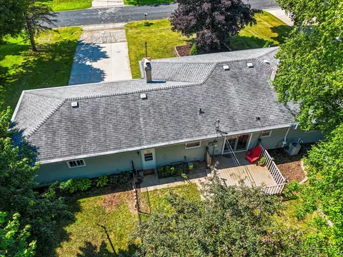 500 W Sunset Ave, Appleton, WI 54911 photo 8