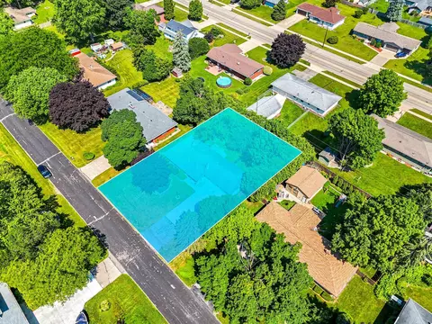 500 W Sunset Ave, Appleton, WI 54911 photo 11
