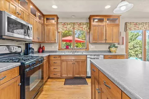 Kitchen - w2534 Buchanan Road, Appleton, WI 54915 photo 4 of 5