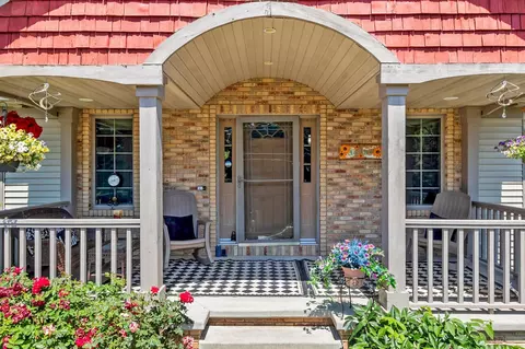 Exterior - w2534 Buchanan Road, Appleton, WI 54915 photo 5 of 7