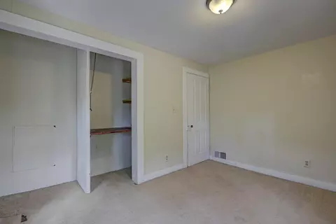 Bedroom - 231 E Winnebago St, Appleton, WI 54911 photo 5 of 8