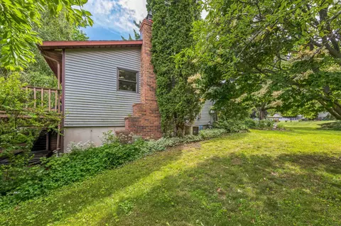 610 S Mayflower Dr, Appleton, WI 54914 photo 9
