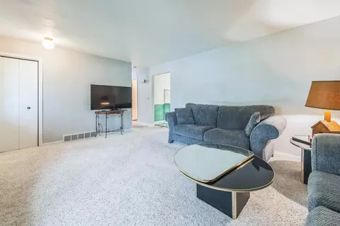 610 S Mayflower Dr, Appleton, WI 54914 photo 19