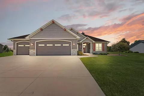 n6062 Hideaway Lane, Fond Du Lac, WI 54937