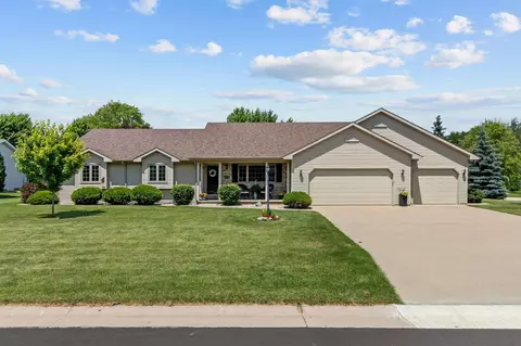 w5982 Strawflower Drive, Appleton, WI 54915
