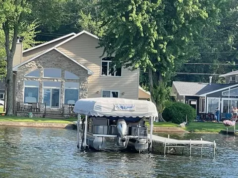 w5706 Cedar Avenue, Shawano, WI 54166
