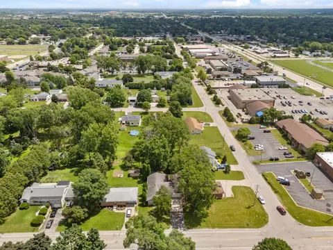 View/Area - 2912 N Oneida St, Appleton, WI 54911 photo 11 of 12
