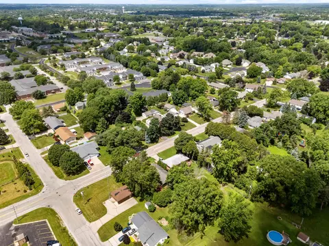 View/Area - 2912 N Oneida St, Appleton, WI 54911 photo 8 of 12