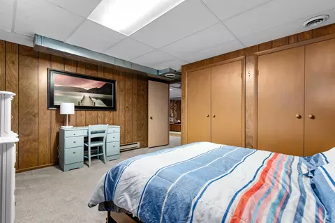 Bedroom - 2912 N Oneida St, Appleton, WI 54911 photo 7 of 7